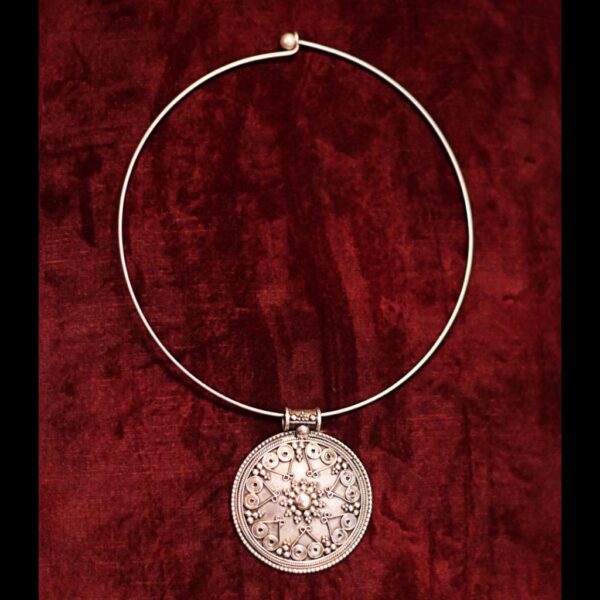 Sliver Necklace-DHRUVA