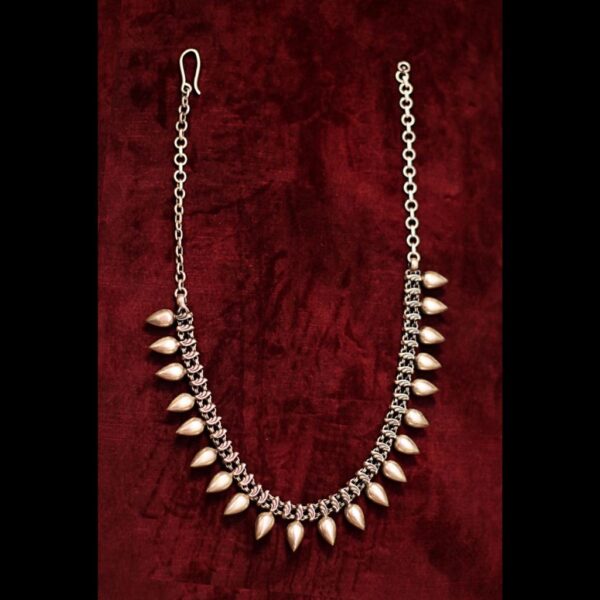 Sliver Necklace -THRESHA